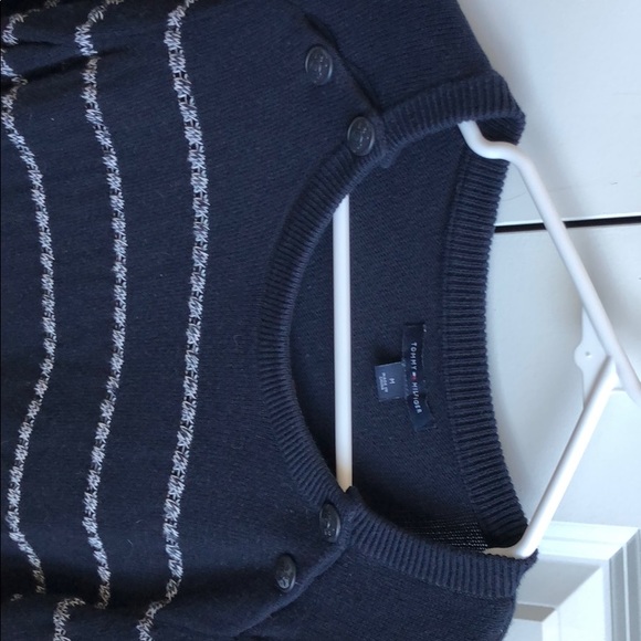 Tommy Hilfiger Sweater! Blue Stripes. LIKE NEW - Picture 3 of 6